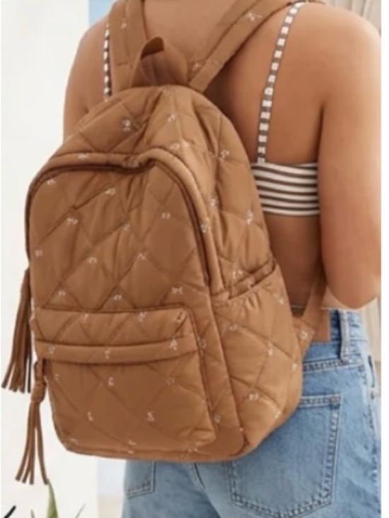 Handbags - Quilted Tan Women's Backpack - Stylish Everyday Bag